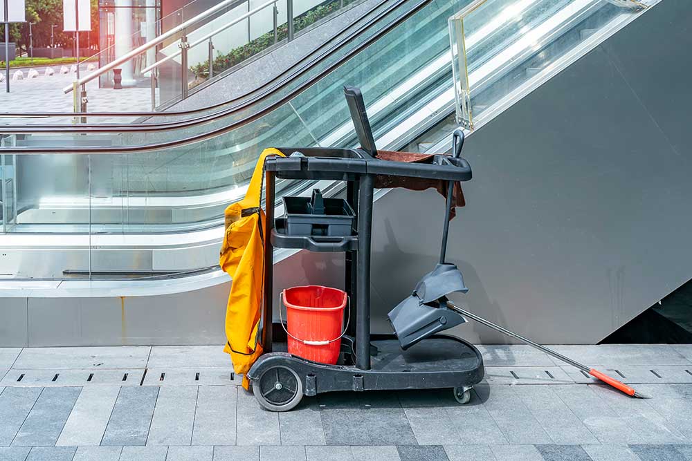 Commercial Cleaning Services<br />
